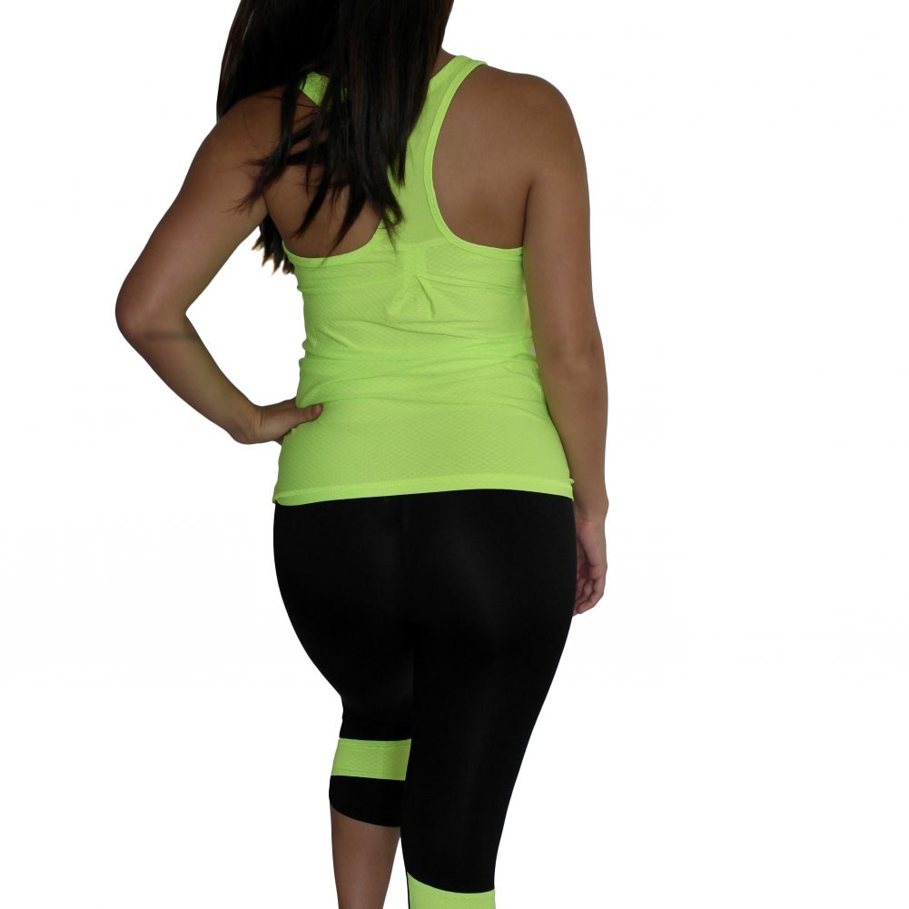 Download Women's Athletic Racer Back Tank Top & Skinny Yoga Capri ...